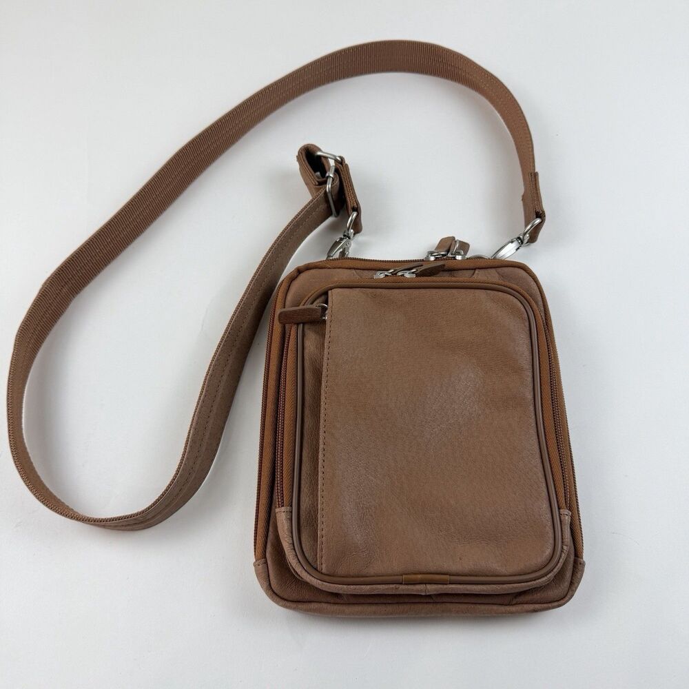 Gun Tote’n Mamas Raven Conceal Carry Crossbody Leather Bag RFID Cognac Brown